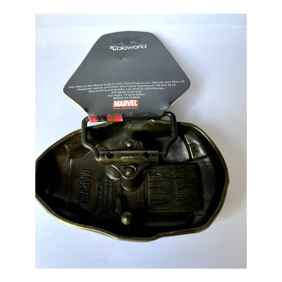 Iron Man Helmet Tony Stark Marvel Belt Buckle Unisex NEW - Picture 10 of 10